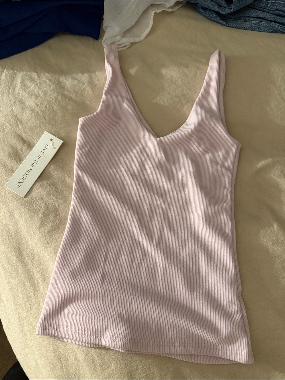 Ribbed V-Neck Tank Top in Light Pink